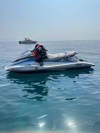 Yamaha VX DeLuxe 4T – 92 ore – Moto d’acqua