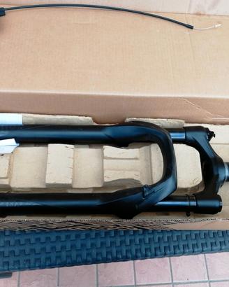 Rockshox Judy silver tapered boost