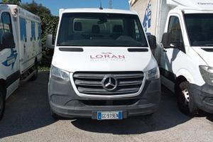 Mercedes Benz SPRINTER