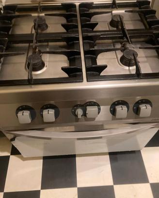 zanussi 4 fuochi cucina a gas con forno