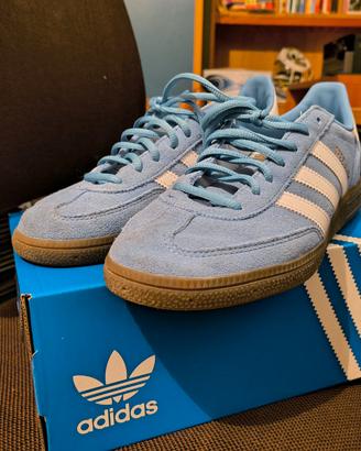 Adidas spezial (light blue)