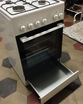 Cucina 4 fuochi Elettrolux