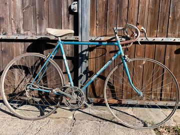 Bicicletta vintage bianchi