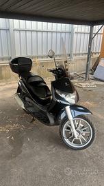 Beverly 250