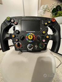 volante e motore trustmaster