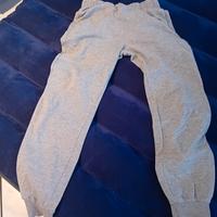 pantaloni tuta