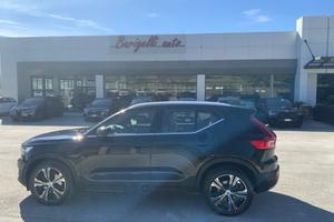 Volvo XC40 D3 AWD Geartronic Momentum Pro