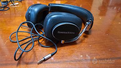 Cuffie Bowers & Wilkins P7 Wireless e con cavo.