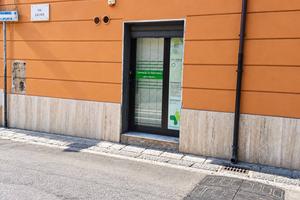 Locale Commerciale - Caserta