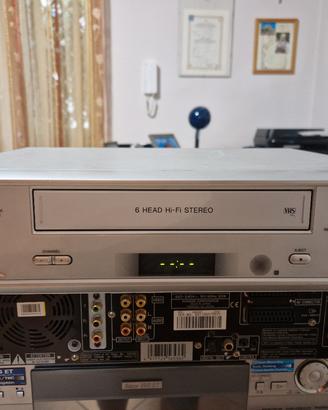 Videoregistratore Aiwa
