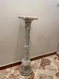 Colonna in marmo