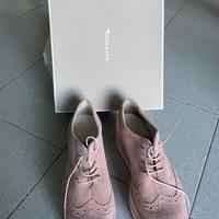 Scarpe donna in pelle scamosciata rosa.