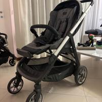 Trio Aptica Inglesina + base isofix + stand up