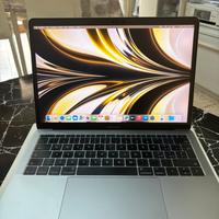 Macbook pro 13, 2017  ,  260 euro trattabili.