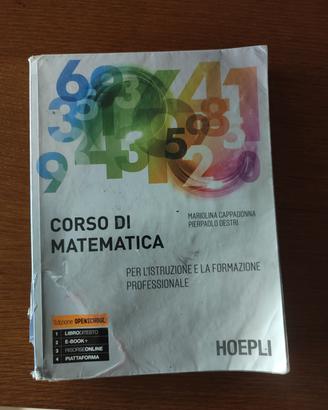 libro di matematica.