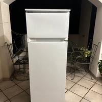 Frigorifero da incasso da riparare