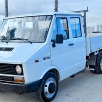 Trattore iveco daily 35.8 ribaltabile gemellato