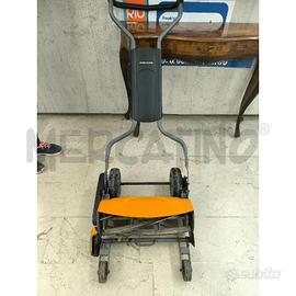 TAGLIA ERBA MANUALE FISKARS