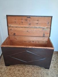 cassapanca in legno