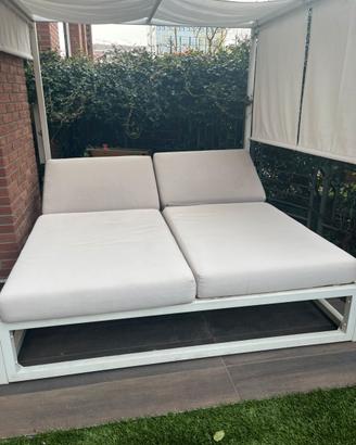 Divano baldacchino da esterno