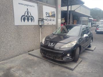 PEUGEOT 207 1.4 TD 2009 8HZ  PER RICAMBI