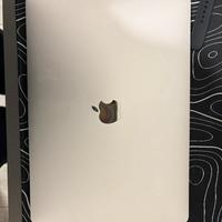 MacBook Pro con touchbar 2019