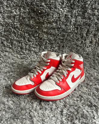 jordan 1 mid
