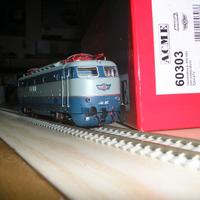 Splendida locomotiva"Tartaruga"ACME 60303 E444 093