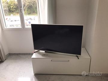 Coppia mobili da sala bianco/rovere