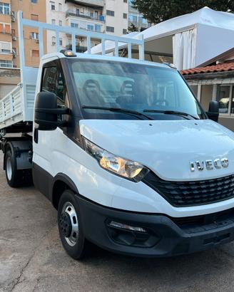 Iveco Daily 35C14 ribaltabile