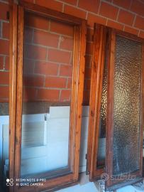 Finestre in pino di Svezia