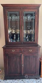 Credenza con vetrinetta