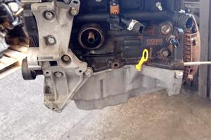 MOTORE RENAULT MEGANE 1.6 16V CODICE K4MD8 KM 8900