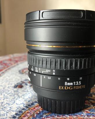 FISHEYE 8 MM 1.3.5 EX DG SIGMA