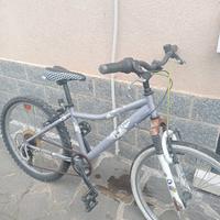 bicicletta da uomo telaio piccolo