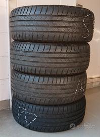 4 PNEUMATICI 215 55 17 BRIDGESTONE DOT 2524