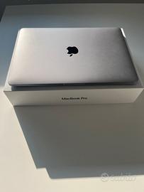 MacBook Pro 13” (2017)