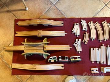 Set  treno in legno