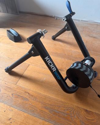 WAHOO KICKR SNAP Smart trainer pari al nuovo € 195