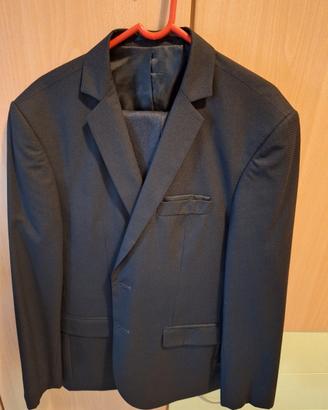 Vestito completo elegante colore nero 
