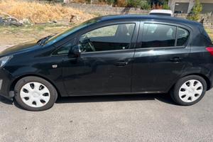 Opel corsa benzina gpl