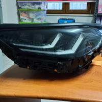 Fanale anteriore sinistro BMW X3 2025 – LED SHADOW