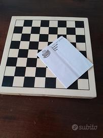 gioco  dama e scacchi