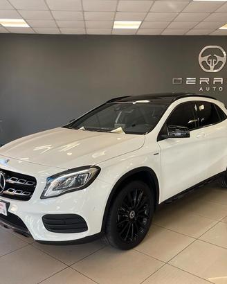 Mercedes GLA 200D NIGHT EDITION BLACK EDITION 