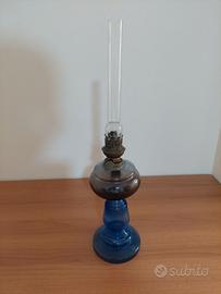Lampada a petrolio antica in vetro prima metà 1900