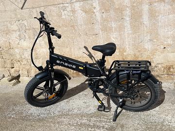 ENGWE PRO 2.0 750W Fat Bike Pieghevole