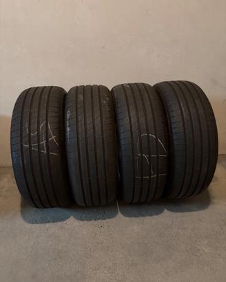 4 Goodyear Eagle F1 Asymmetric 6 235/50 R18 101V