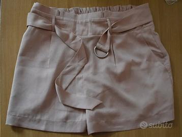 Pantaloncini rosa chiaro con cintura - Terranova