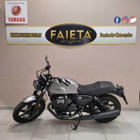 Moto Guzzi V7 Stone - 2022