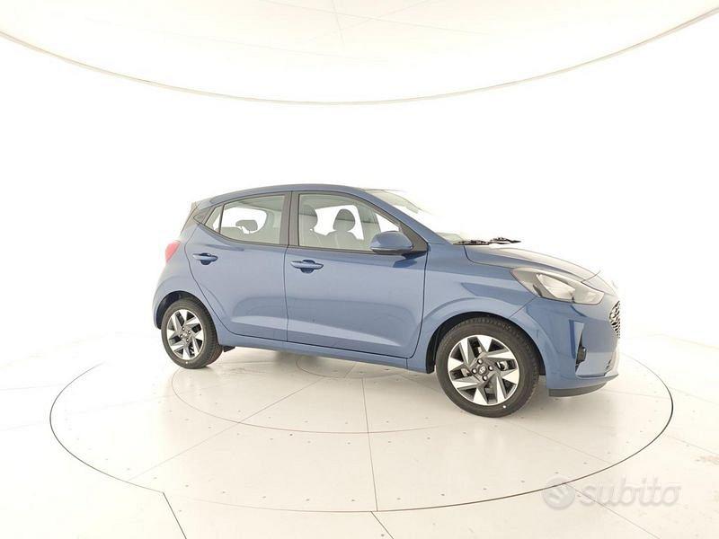 HYUNDAI i10 3ª serie